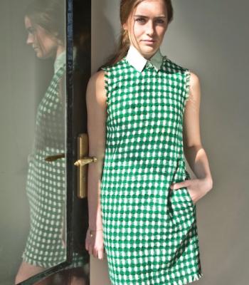 GREEN COLLAR