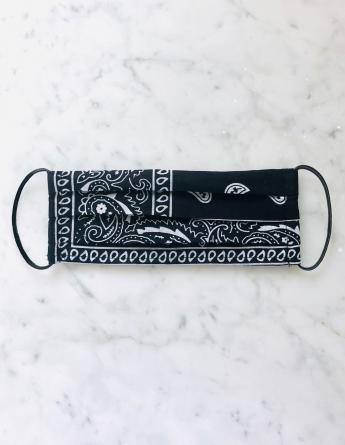 black bandana mondkapje